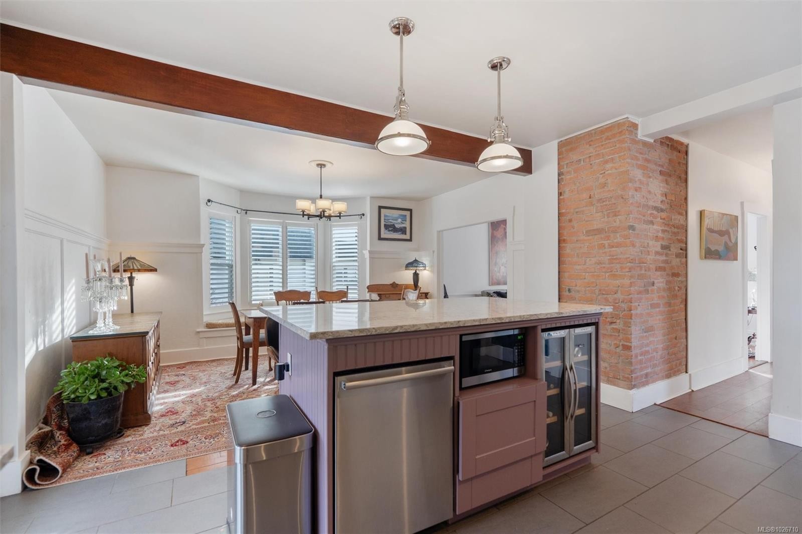 1909 Duchess St, Victoria, BC