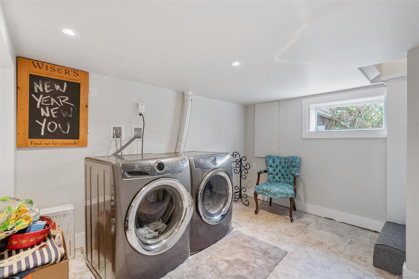 1909 Duchess St, Victoria, BC