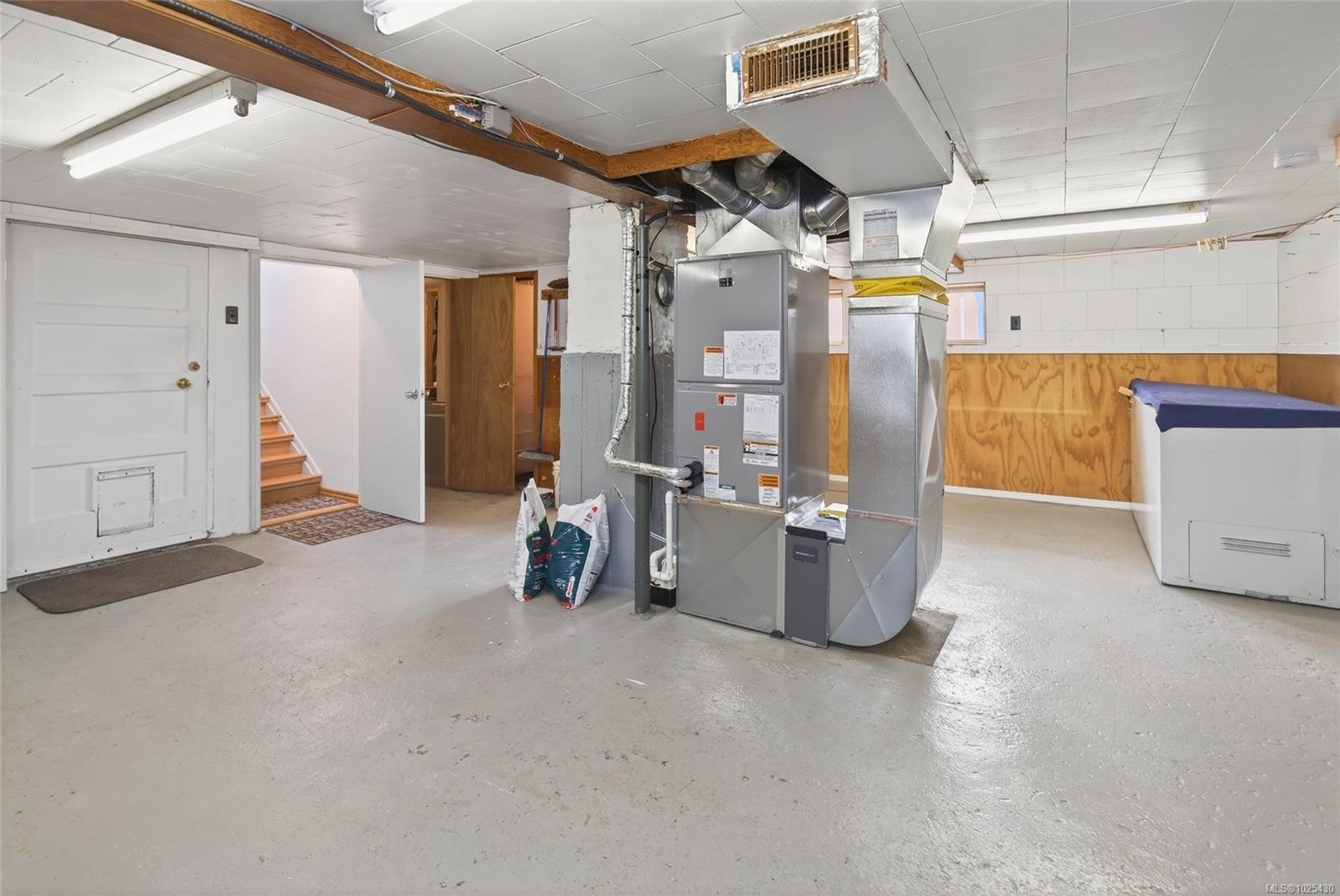 3574 9Th Ave, Port Alberni, BC