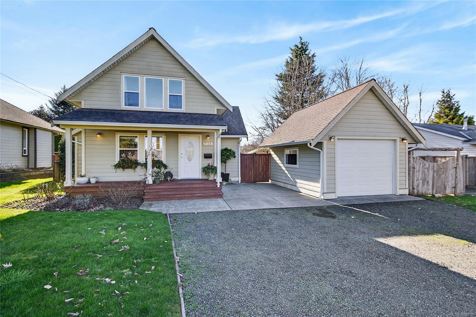 2156 Eardley Rd, Campbell River, BC