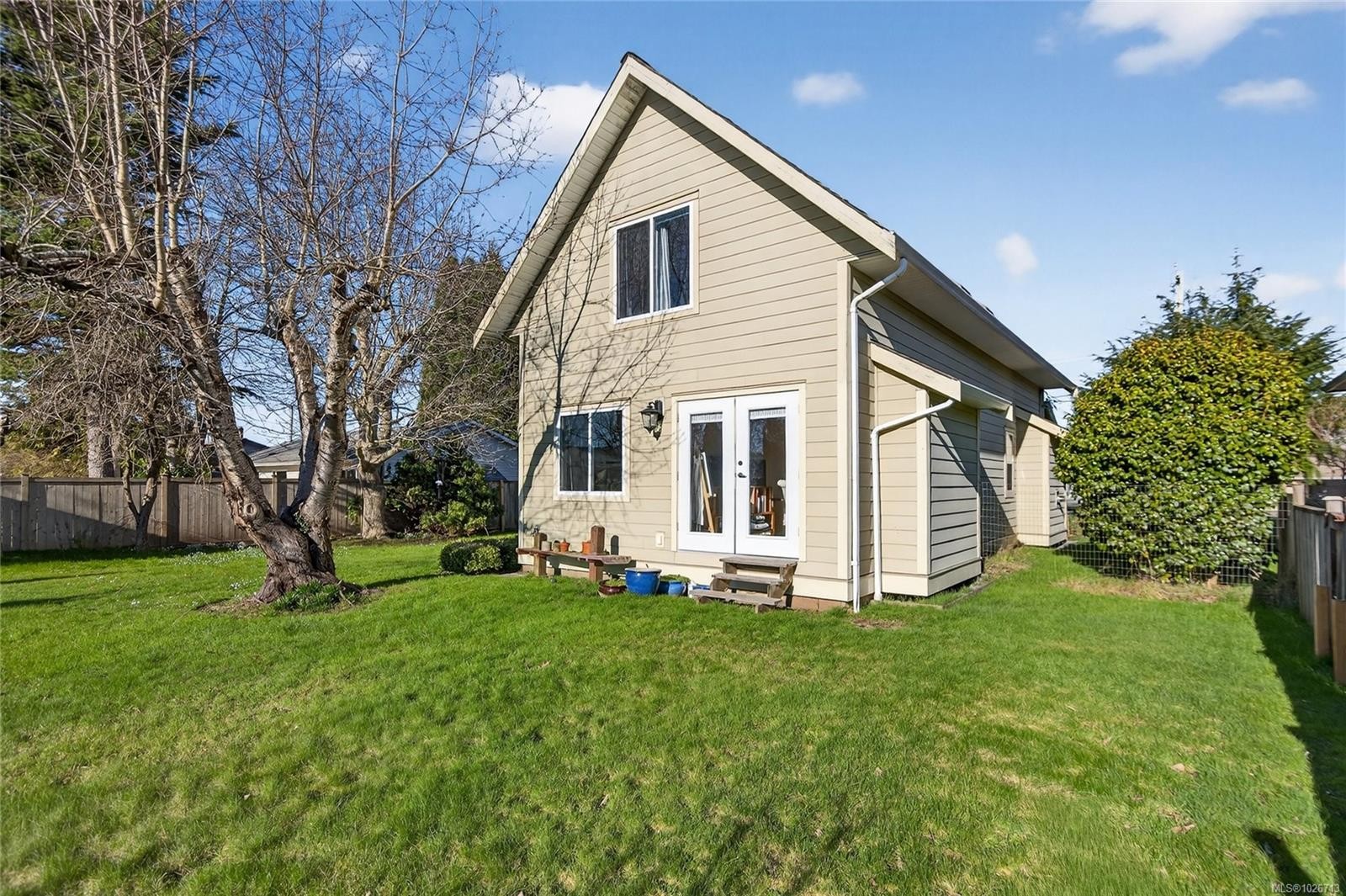 2156 Eardley Rd, Campbell River, BC