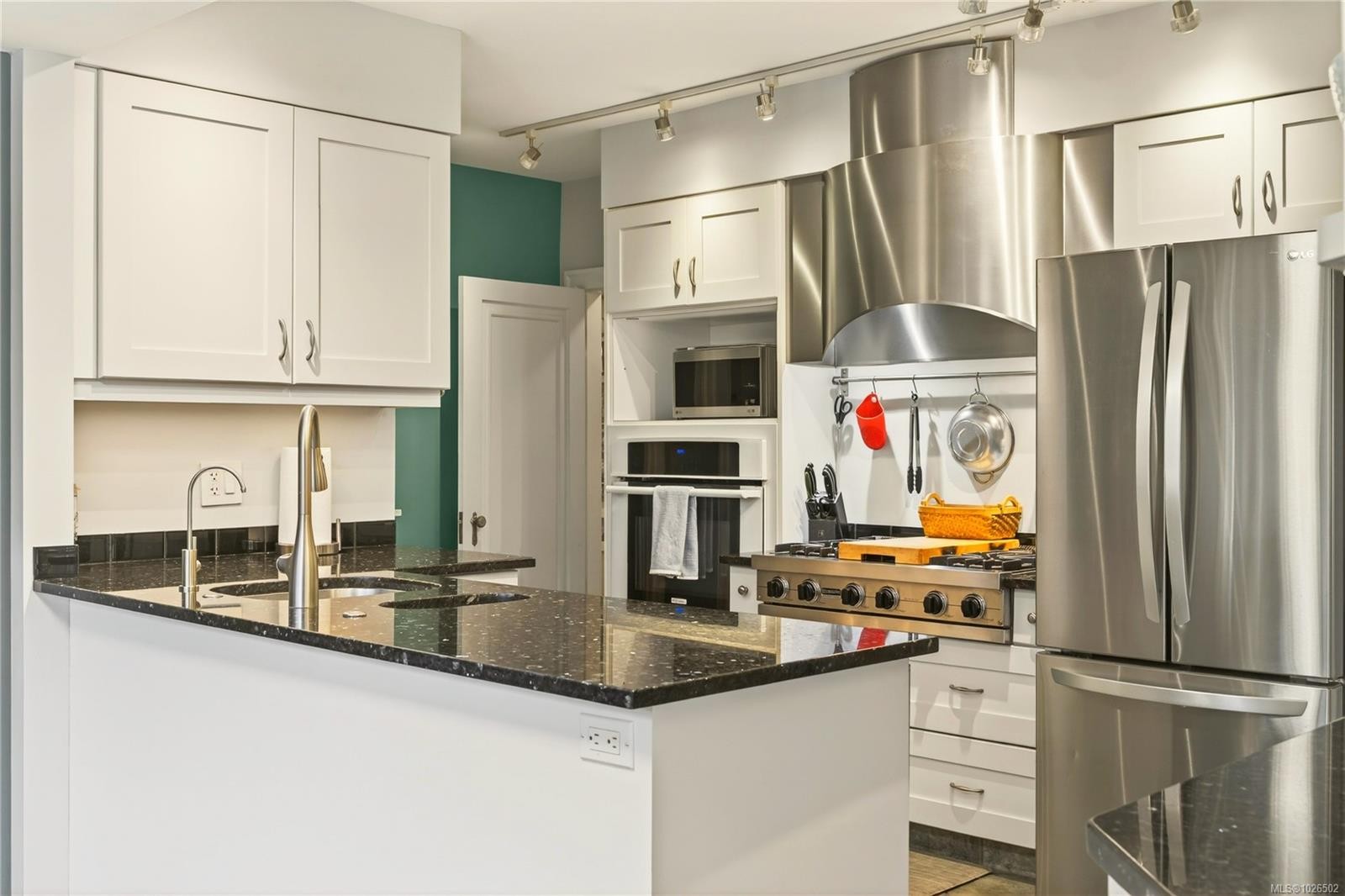 225 Stewart Ave, Nanaimo, BC