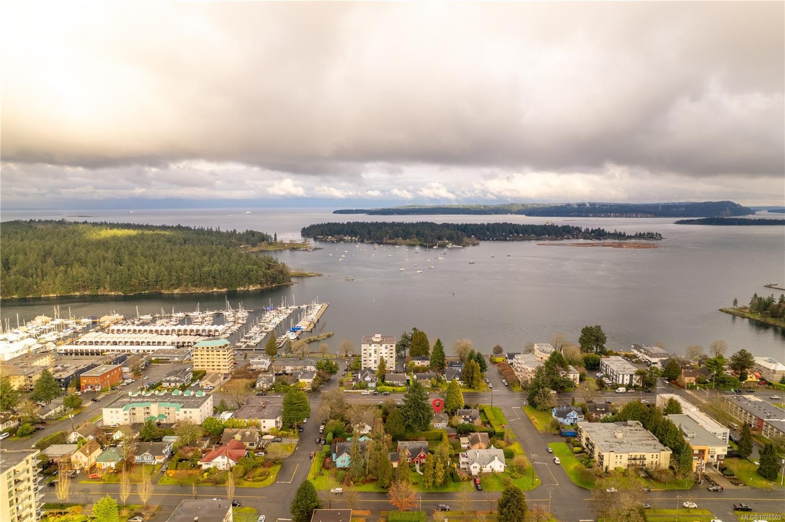 225 Stewart Ave, Nanaimo, BC