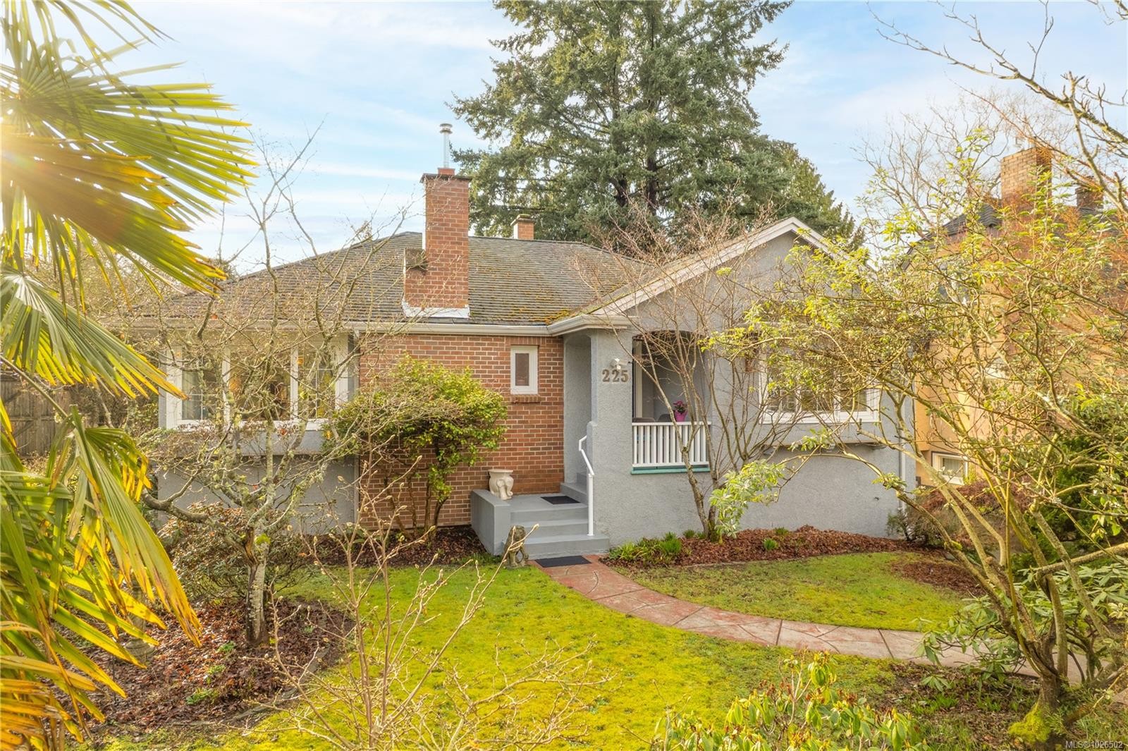 225 Stewart Ave, Nanaimo, BC