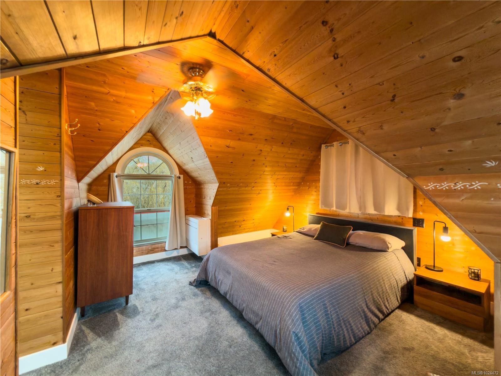 1560 Joan Ave, Crofton, BC