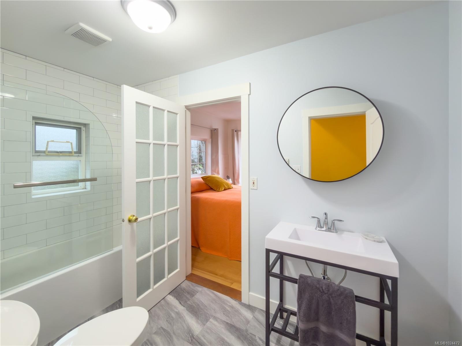 1560 Joan Ave, Crofton, BC