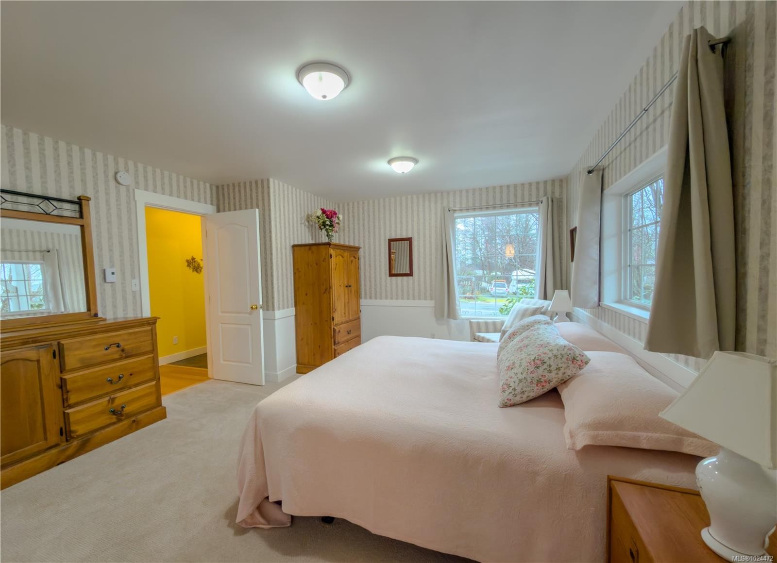 1560 Joan Ave, Crofton, BC