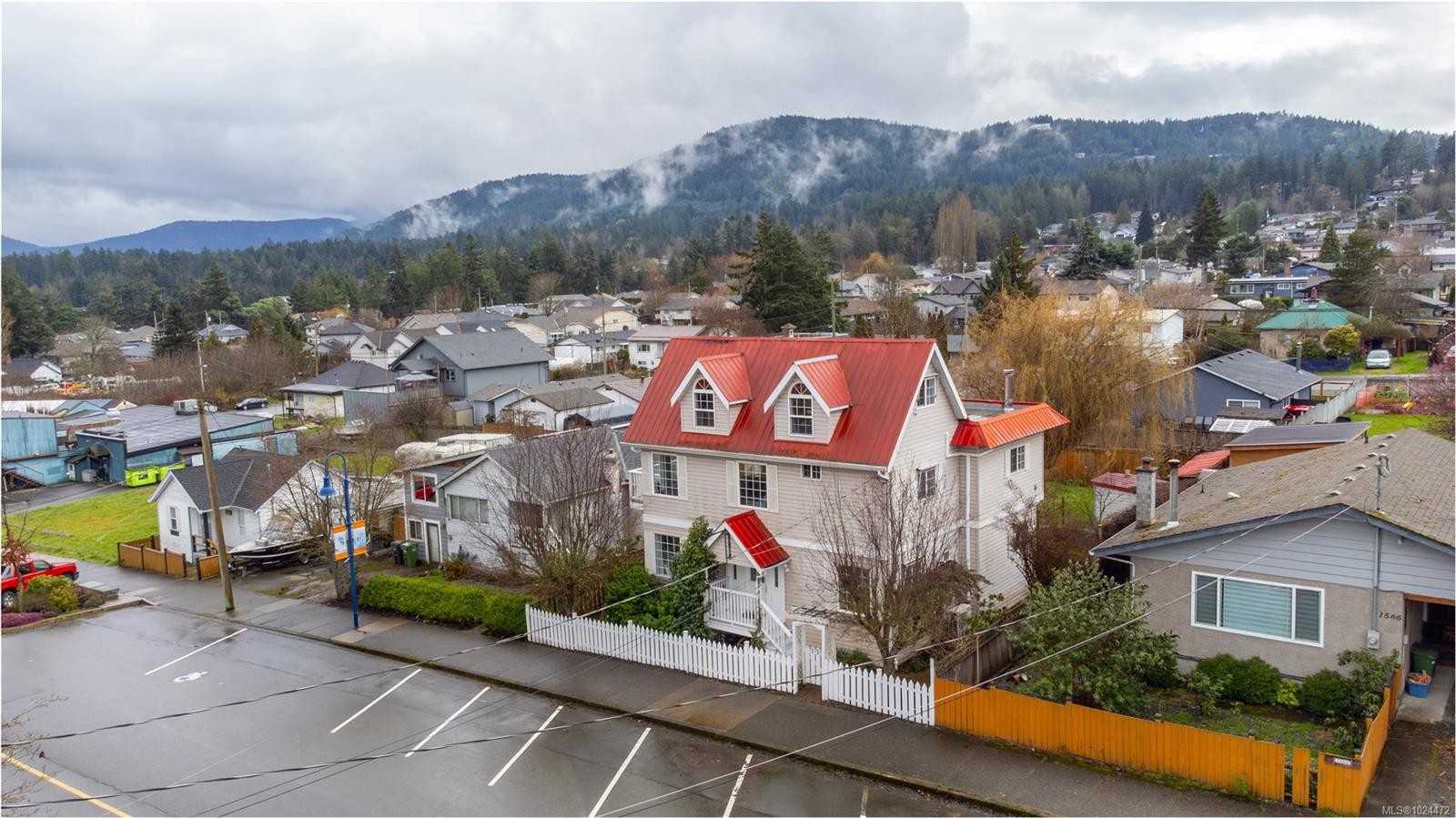 1560 Joan Ave, Crofton, BC