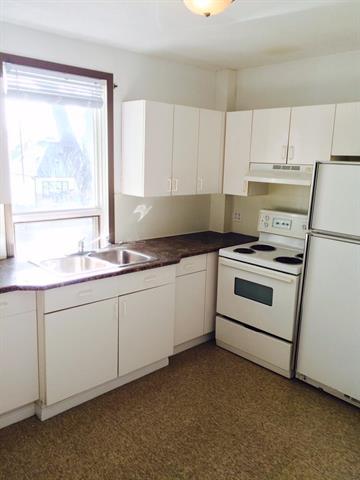 371 St John'S Ave, Winnipeg, MB