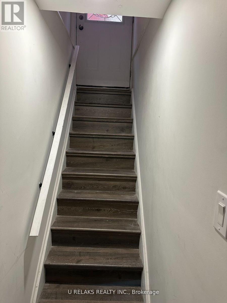 640 Farwell Crescent, Mississauga, ON - Indoor Photo Showing Other Room