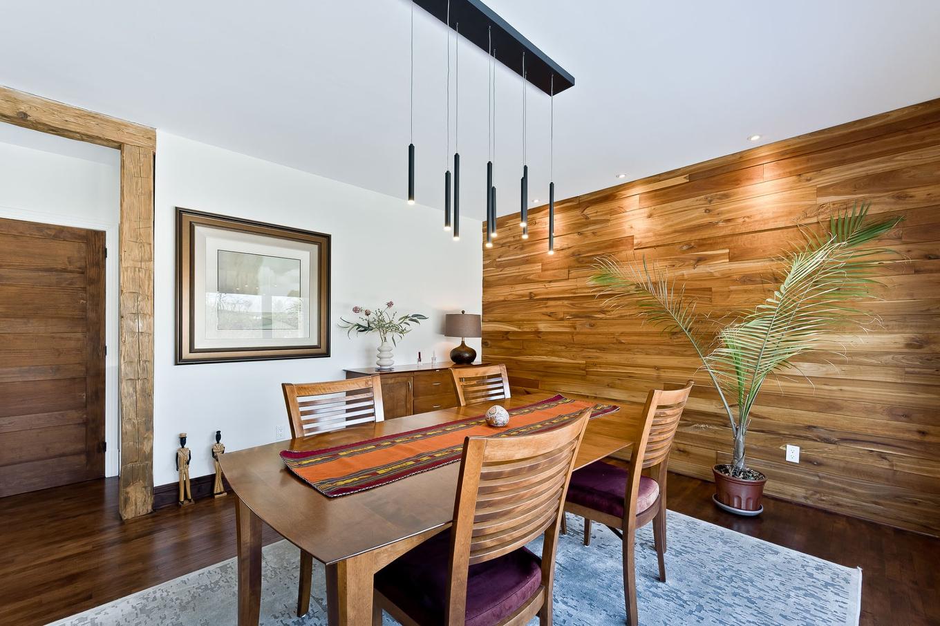 Dining room - 27 Rue Spring-Garden, Sherbrooke (Lennoxville), QC - Indoor Photo Showing Other Room