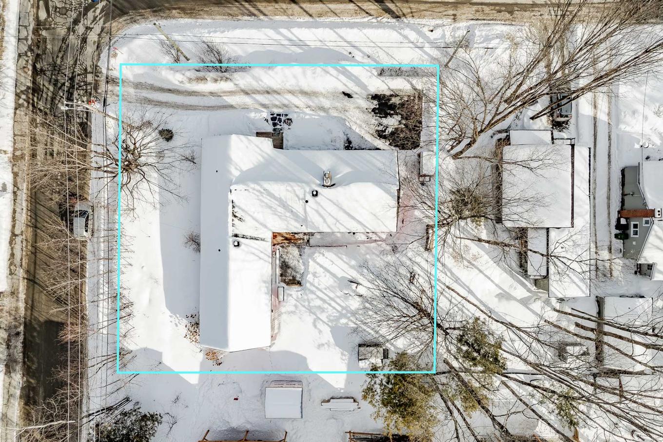 Aerial photo - 27 Rue Spring-Garden, Sherbrooke (Lennoxville), QC - Outdoor