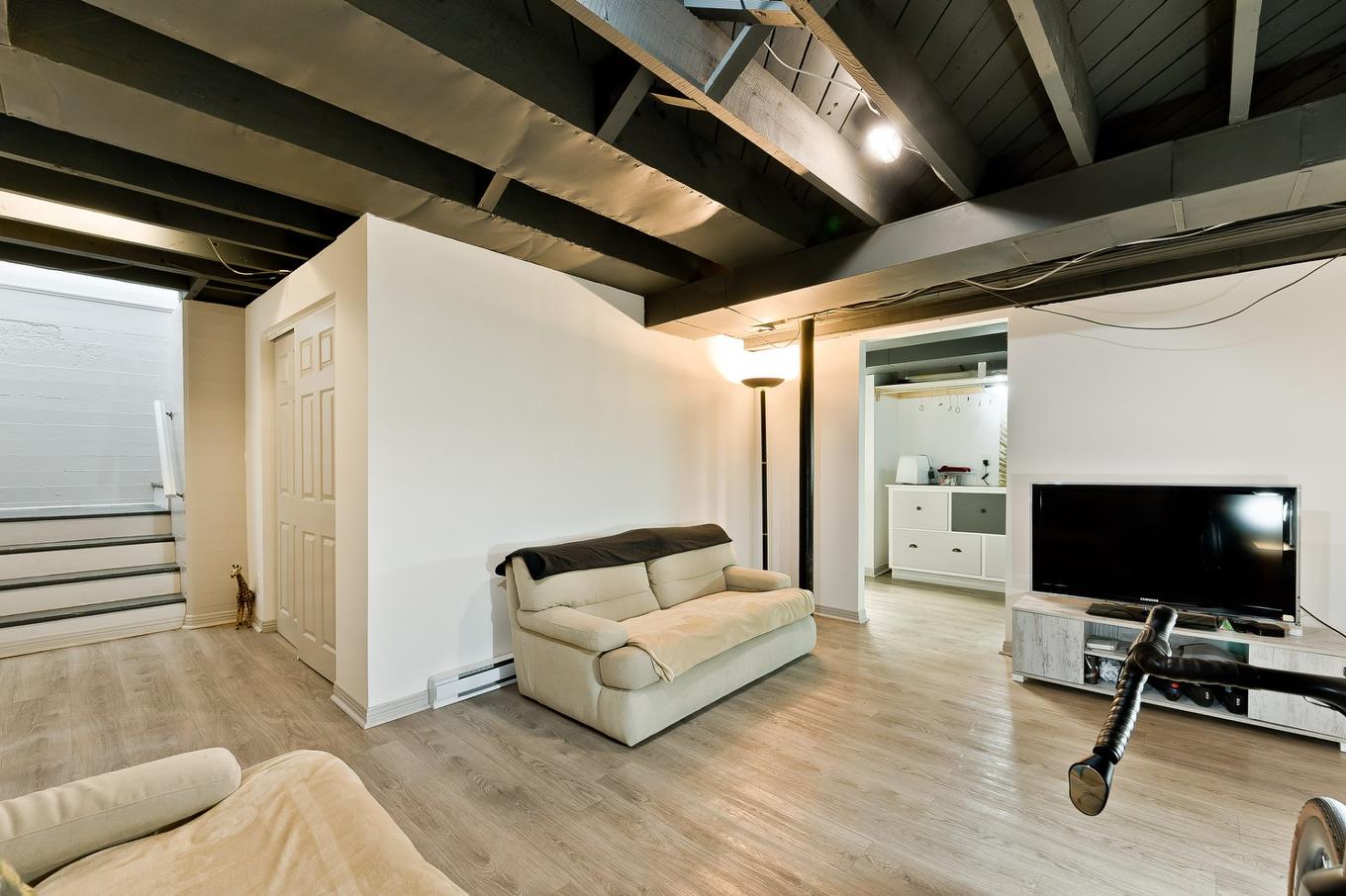 Family room - 27 Rue Spring-Garden, Sherbrooke (Lennoxville), QC - Indoor