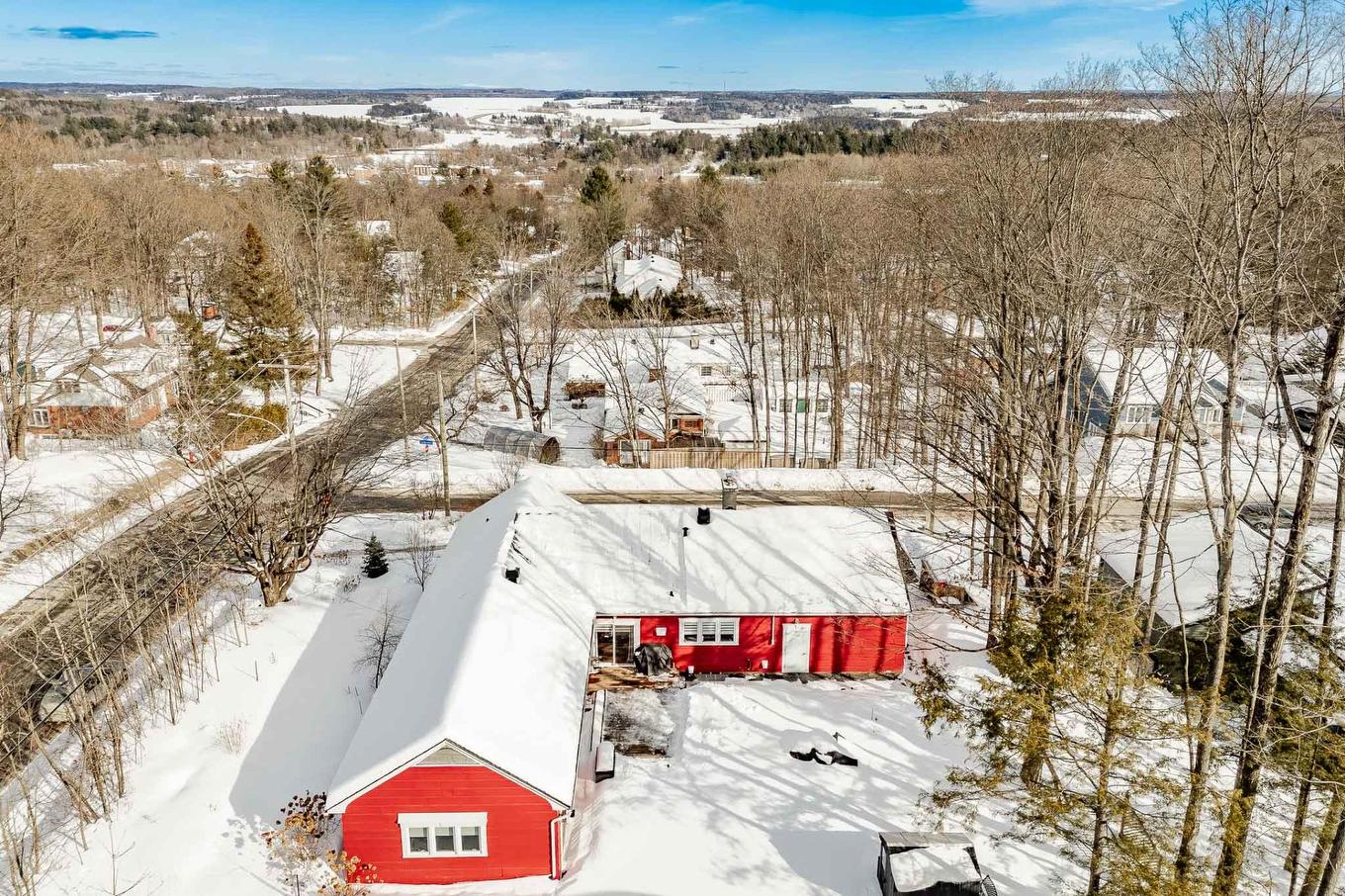 Aerial photo - 27 Rue Spring-Garden, Sherbrooke (Lennoxville), QC - Outdoor With View