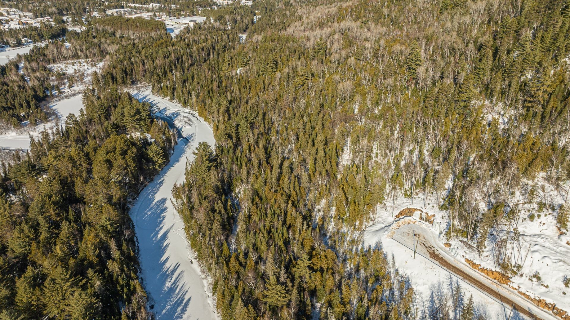 Photo aérienne - Rue Des Cougars, Saint-Côme, QC