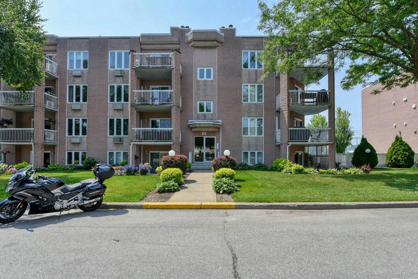 Frontage - 21-54 Rue De Courcelle, Repentigny (Repentigny), QC - Outdoor With Facade