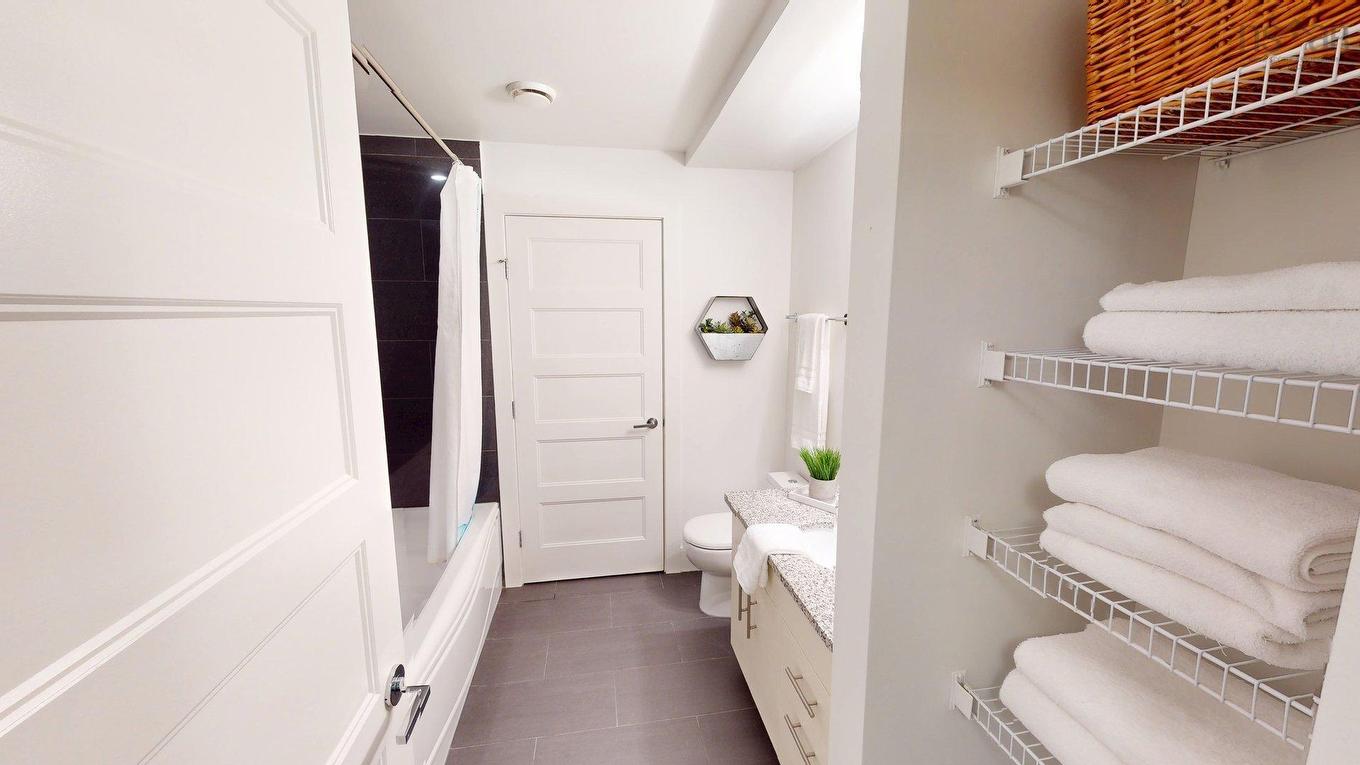 504 15 Kings Wharf Place, Dartmouth, NS