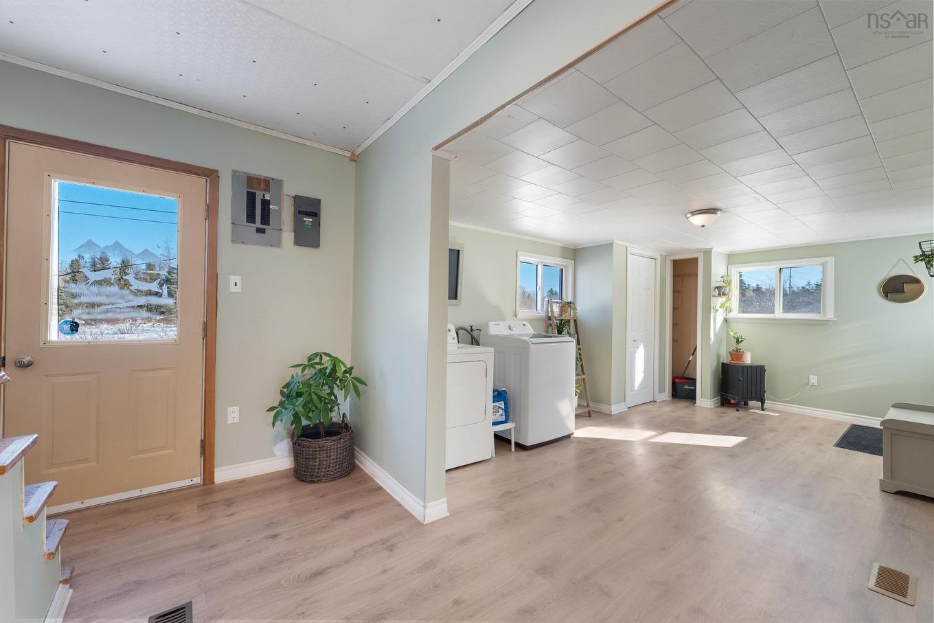 90 Oak Park Road, East Pubnico, NS