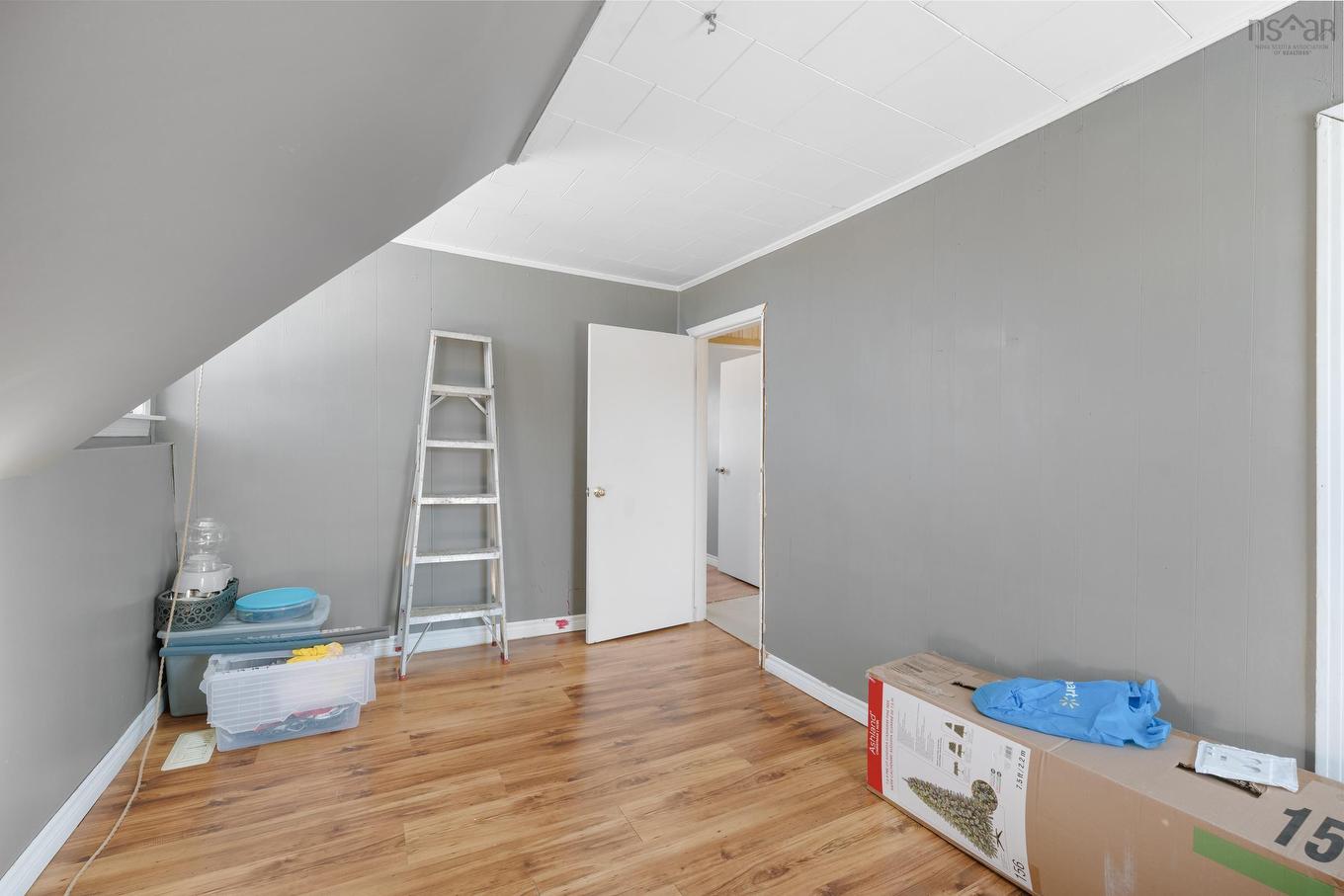 90 Oak Park Road, East Pubnico, NS