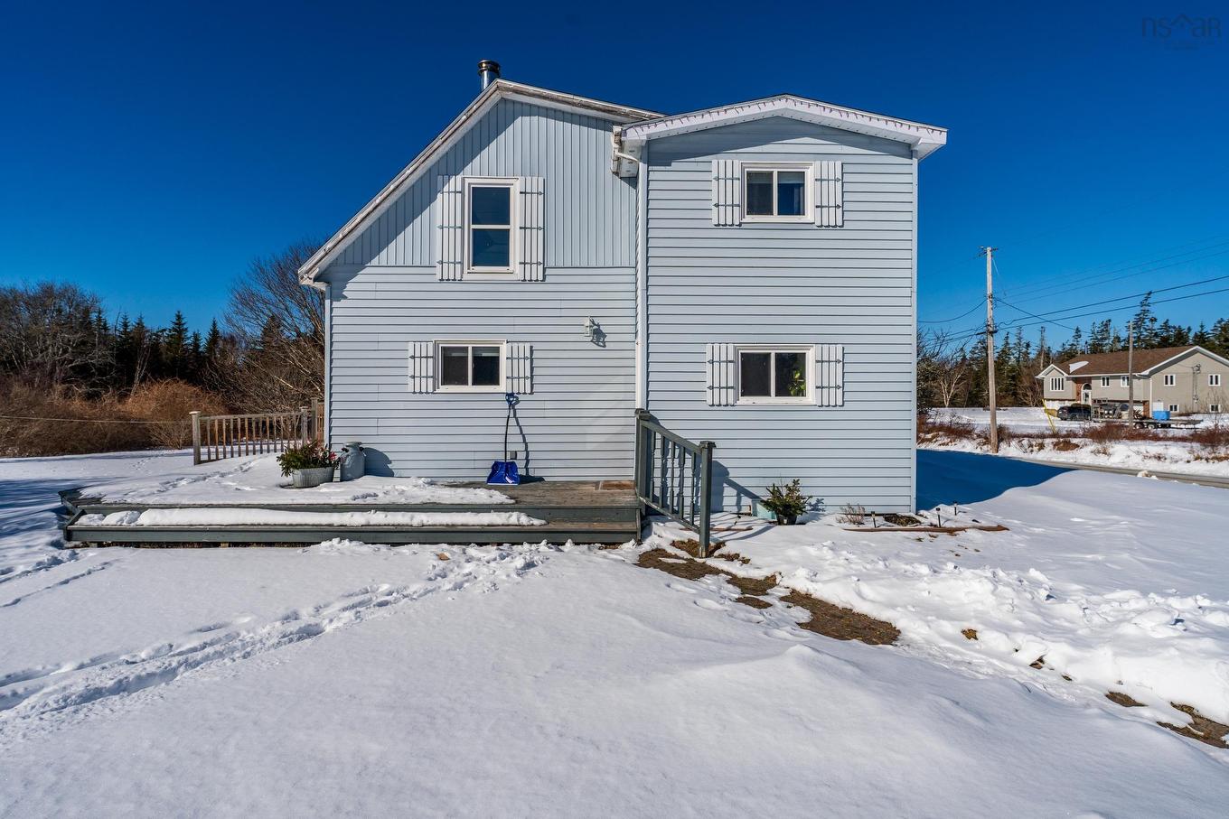 90 Oak Park Road, East Pubnico, NS