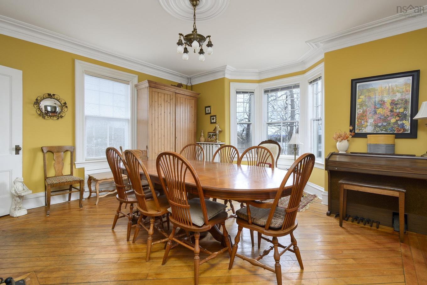 523 Chebucto Street, Baddeck, NS