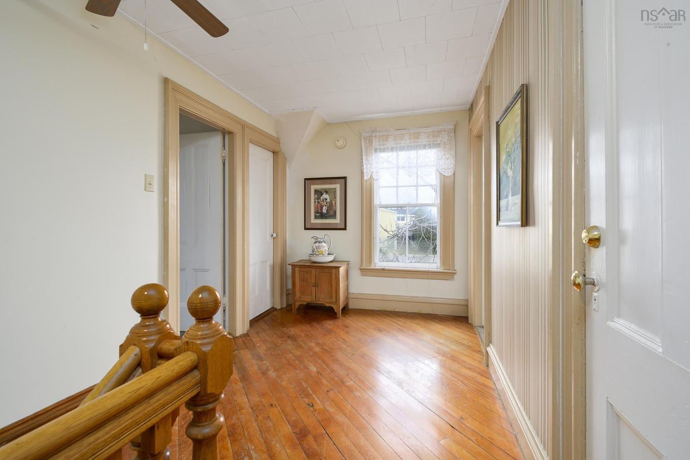 523 Chebucto Street, Baddeck, NS