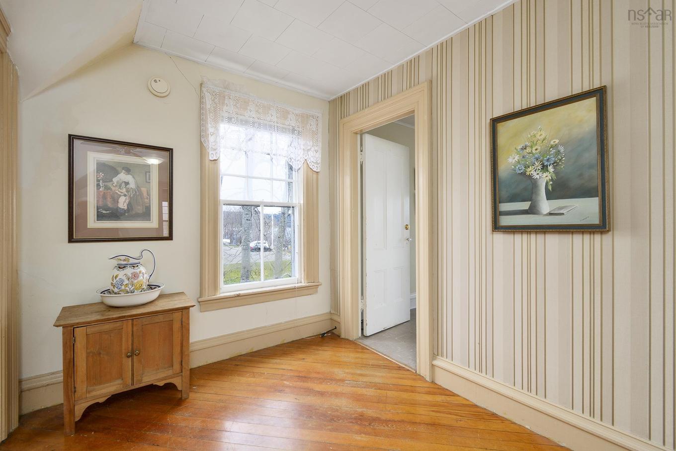 523 Chebucto Street, Baddeck, NS