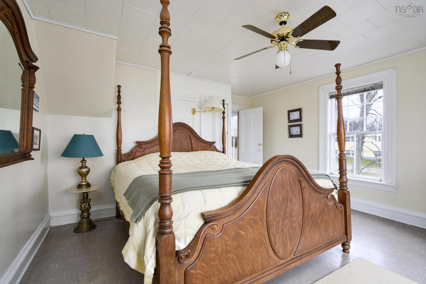 523 Chebucto Street, Baddeck, NS