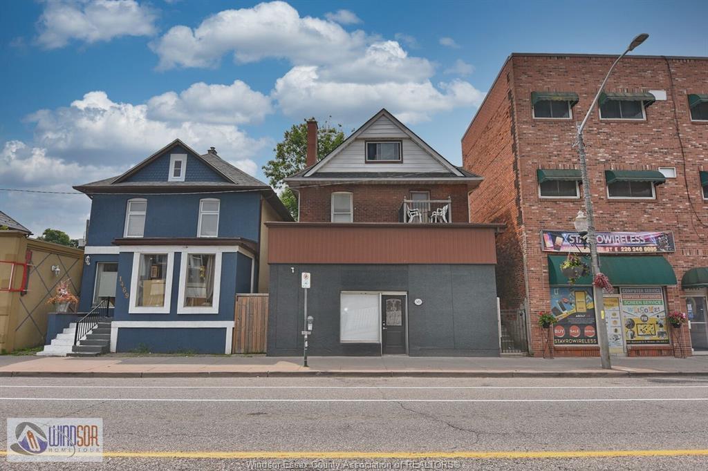 1453 Wyandotte Street East, Windsor, ON