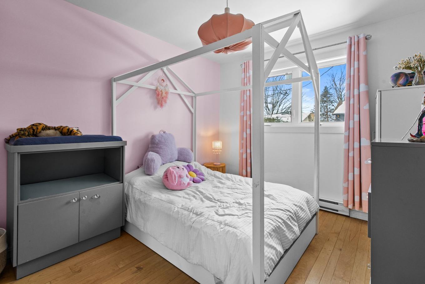 Bedroom - 254 Rue Plessis, Repentigny (Repentigny), QC - Indoor Photo Showing Bedroom