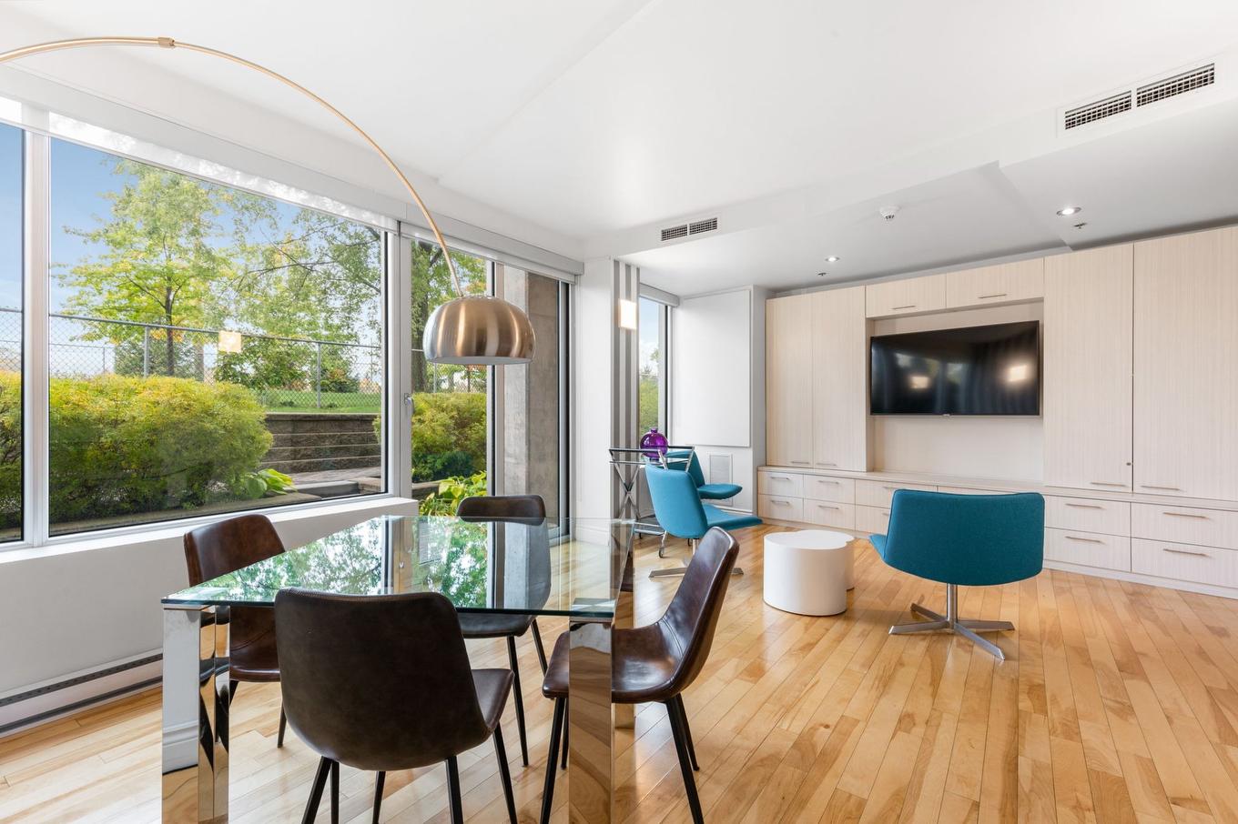 Common room - 608-4900 Boul. De L'Assomption, Montréal (Rosemont/La Petite-Patrie), QC - Indoor Photo Showing Dining Room