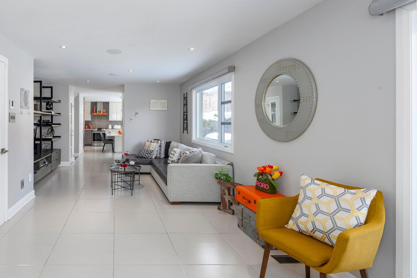 Family room - 125 Av. Brigadoon, Pointe-Claire, QC - Indoor