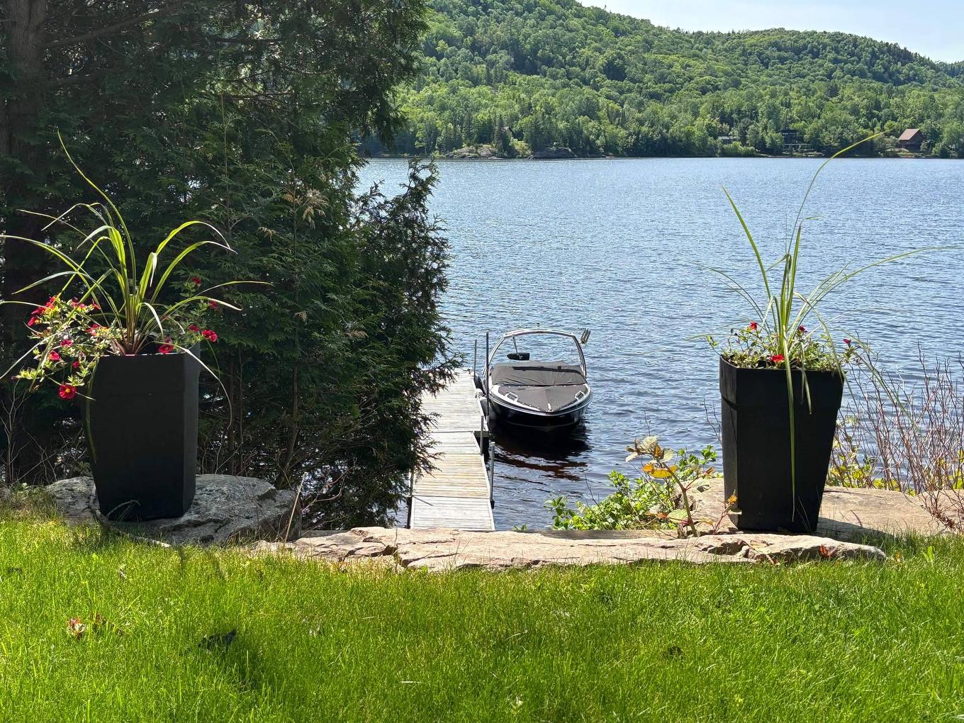 Other - 2020 Ch. Du Lac-Ste-Rose N., Mandeville, QC - Outdoor With View