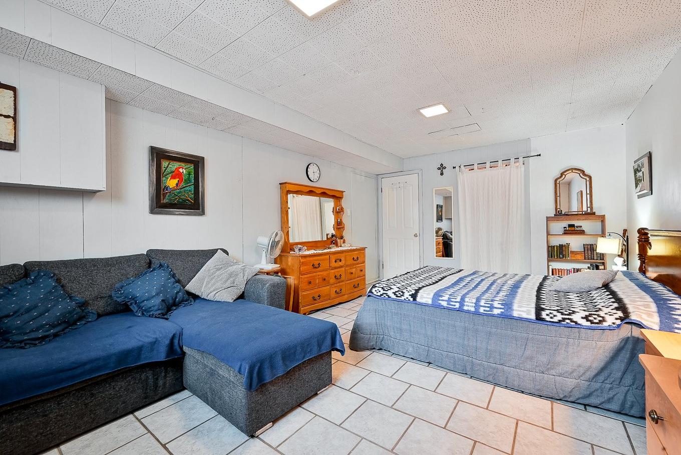 Bedroom - 208 Ch. St-Charles, Longueuil (Greenfield Park), QC - Indoor Photo Showing Bedroom