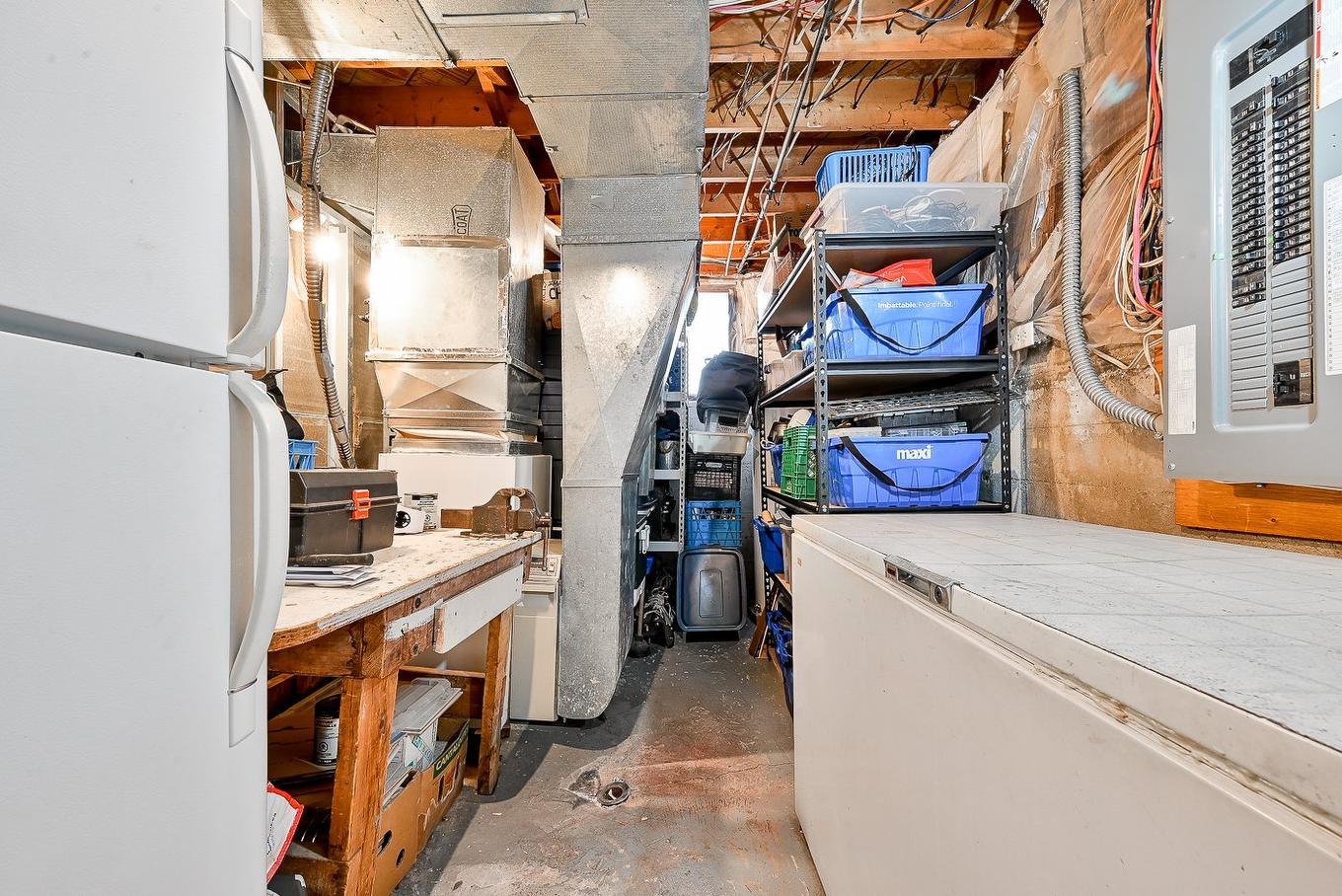 Workshop - 208 Ch. St-Charles, Longueuil (Greenfield Park), QC - Indoor