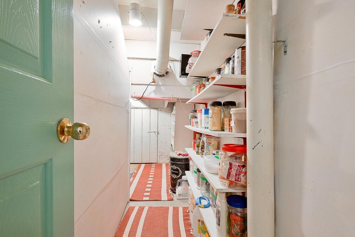 Storage - 208 Ch. St-Charles, Longueuil (Greenfield Park), QC - Indoor