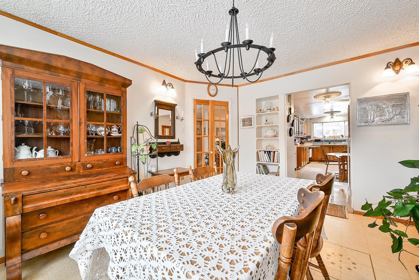 Dining room - 208 Ch. St-Charles, Longueuil (Greenfield Park), QC - Indoor