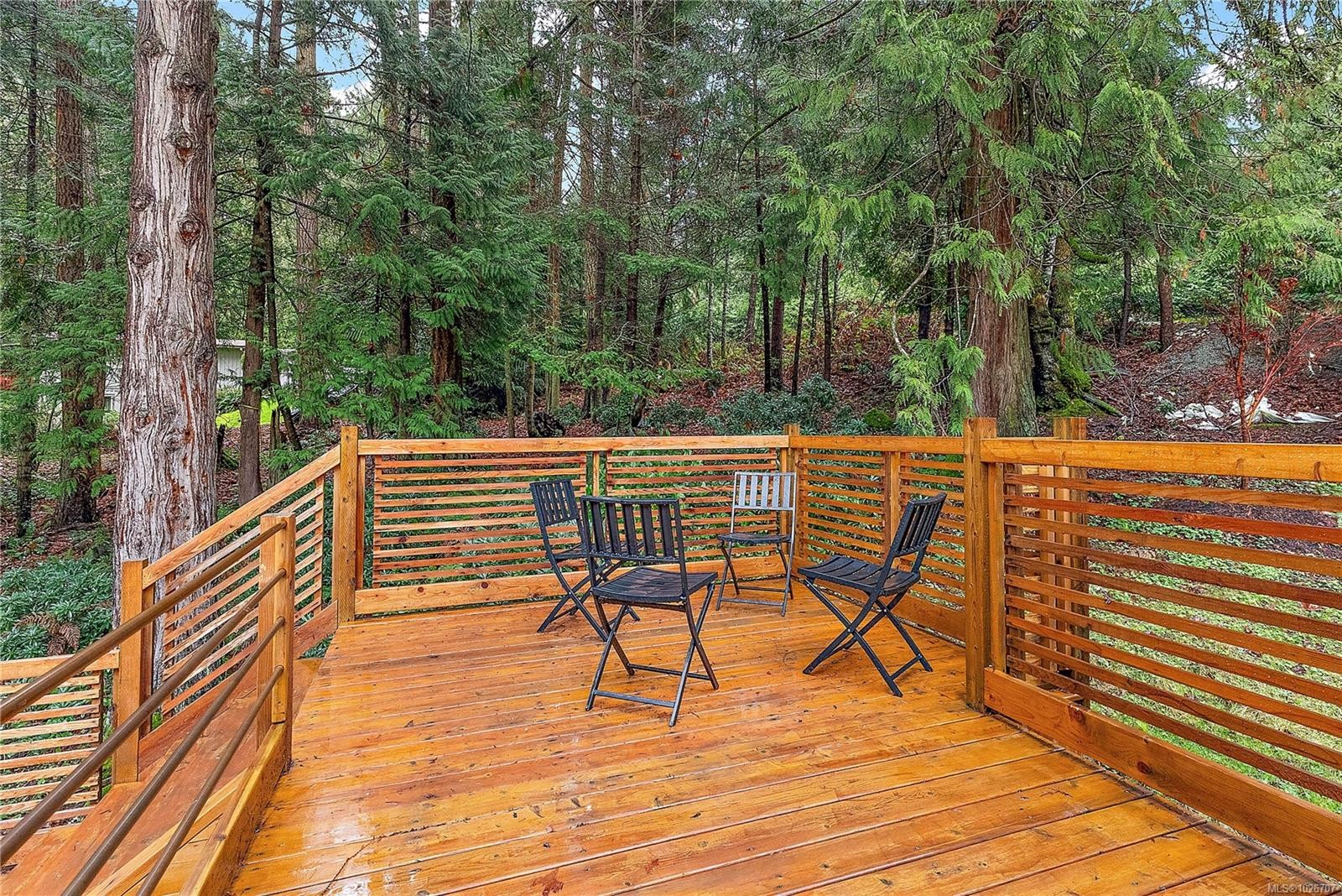 1166 Cloake Hill Rd, North Saanich, BC