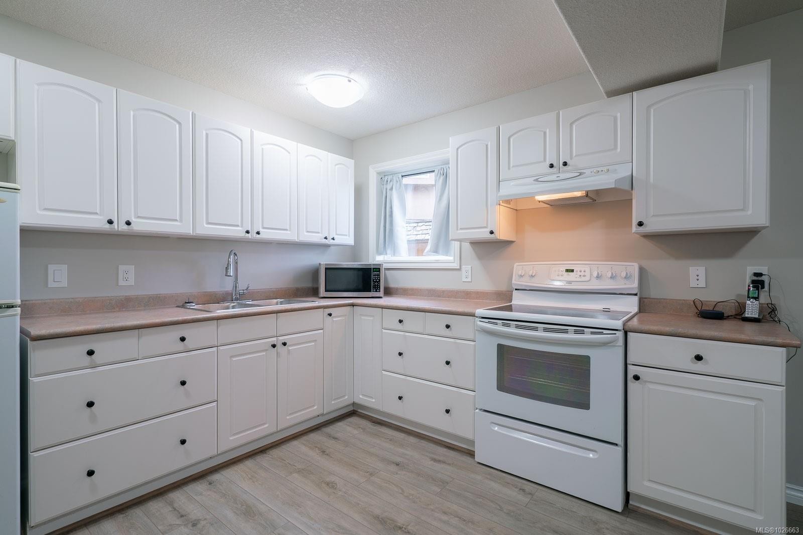 6441 Lasalle Rd, Nanaimo, BC