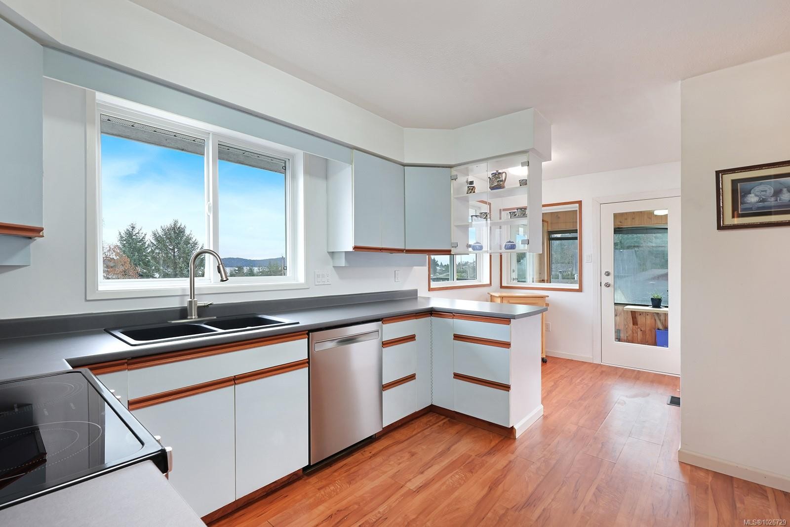 5497 Tappin St, Union Bay, BC