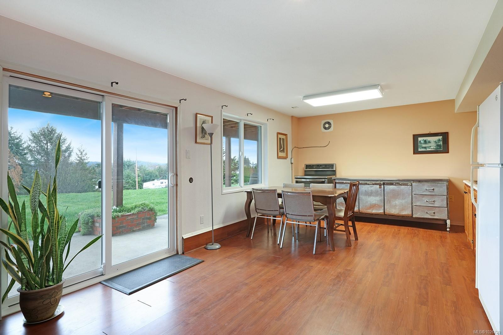 5497 Tappin St, Union Bay, BC