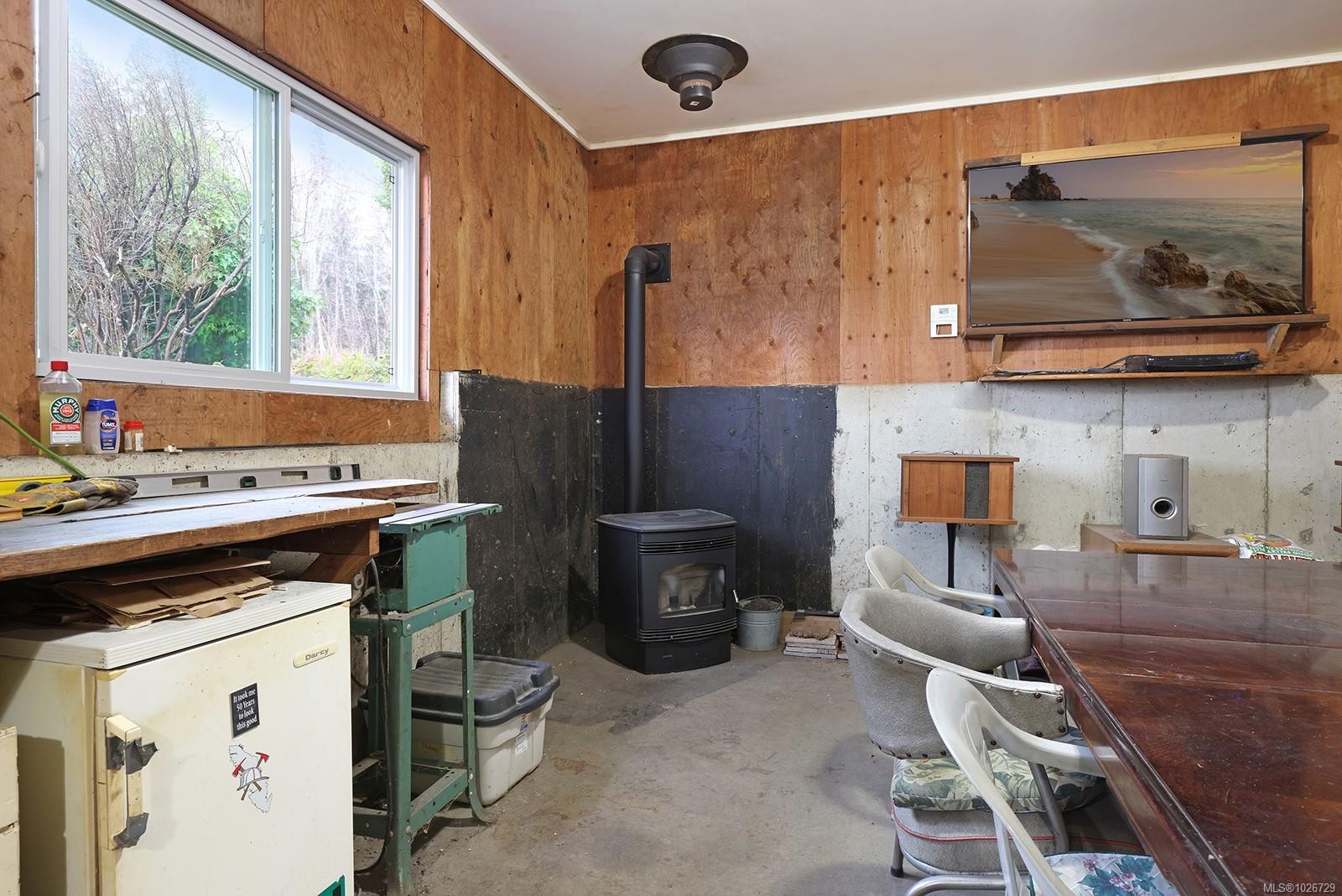 5497 Tappin St, Union Bay, BC