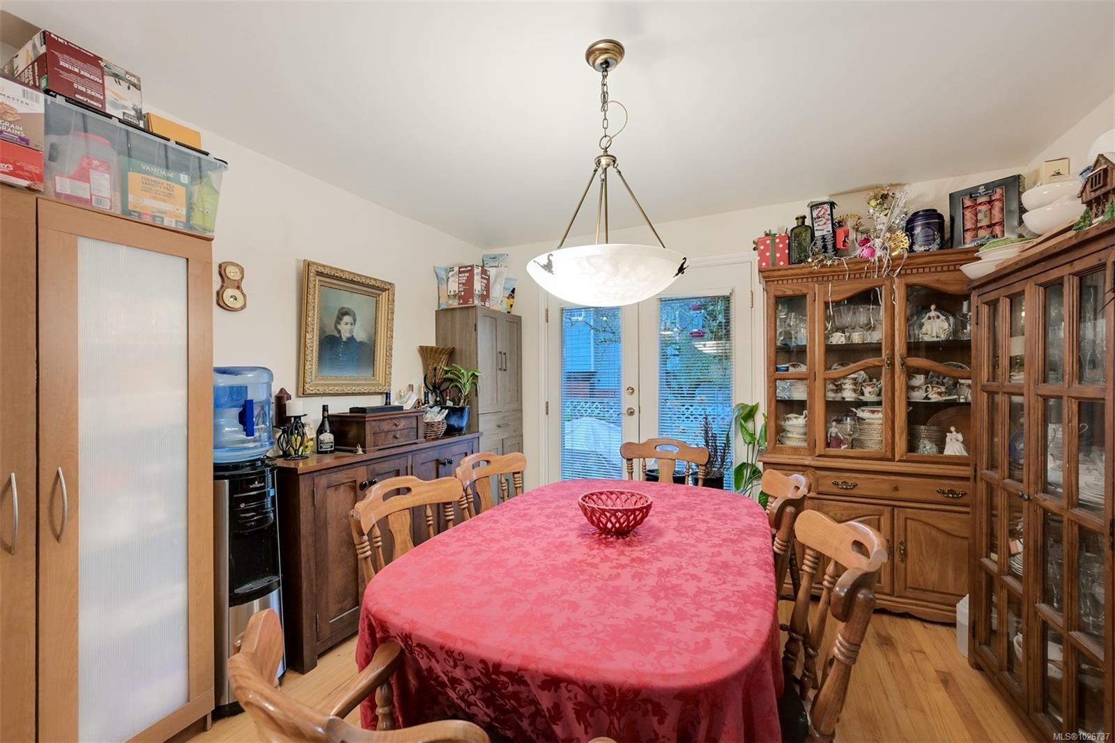 1975 Highland Rd, View Royal, BC