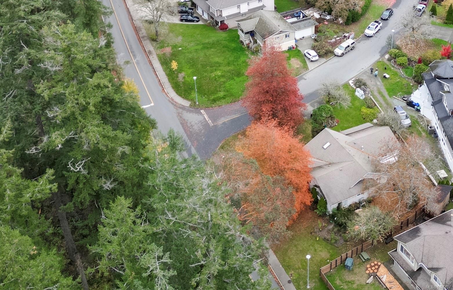 1975 Highland Rd, View Royal, BC