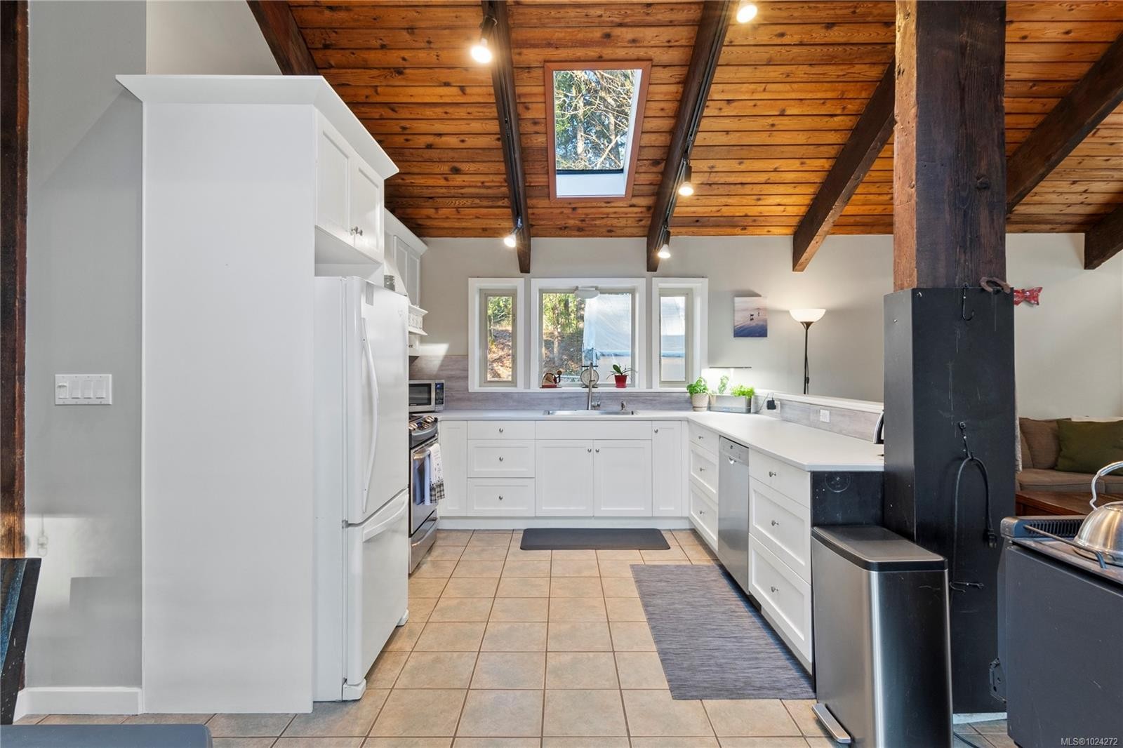 2404 Glenmore Rd, Campbell River, BC