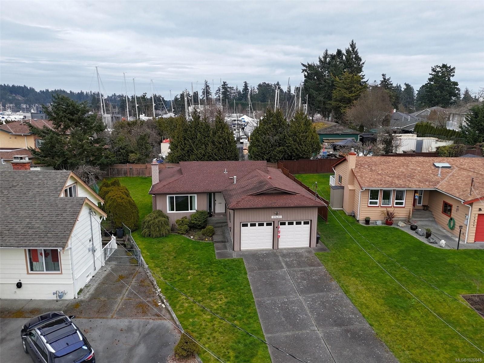 10411 Finch Pl, Sidney, BC