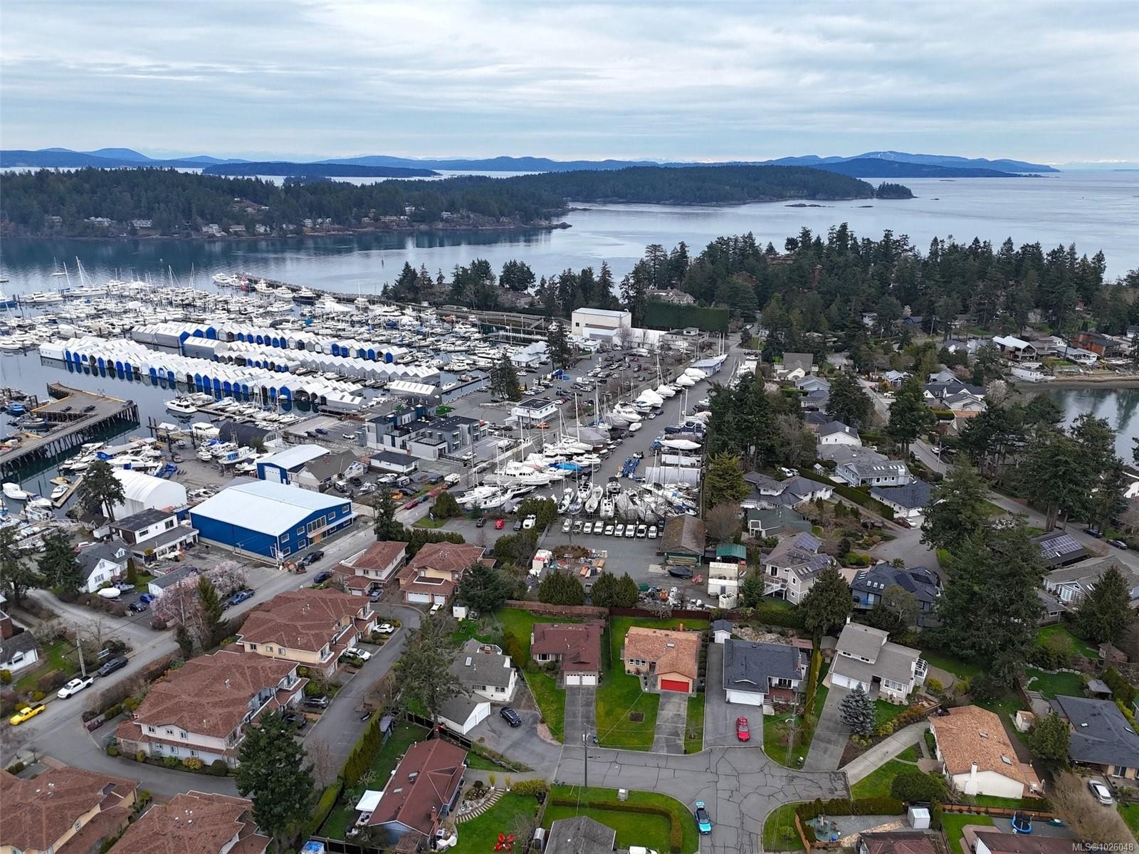 10411 Finch Pl, Sidney, BC