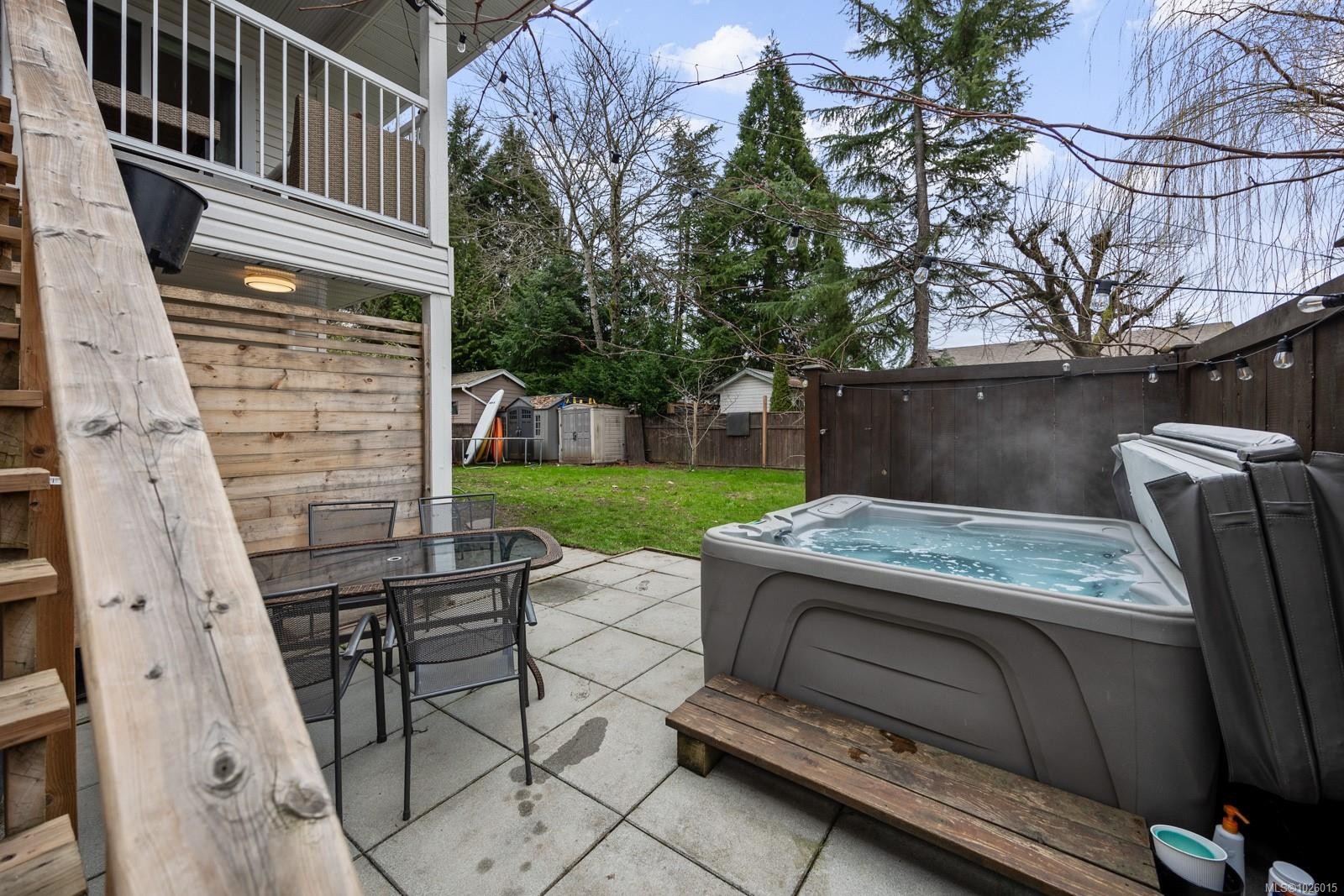 1354 Malahat Dr, Courtenay, BC