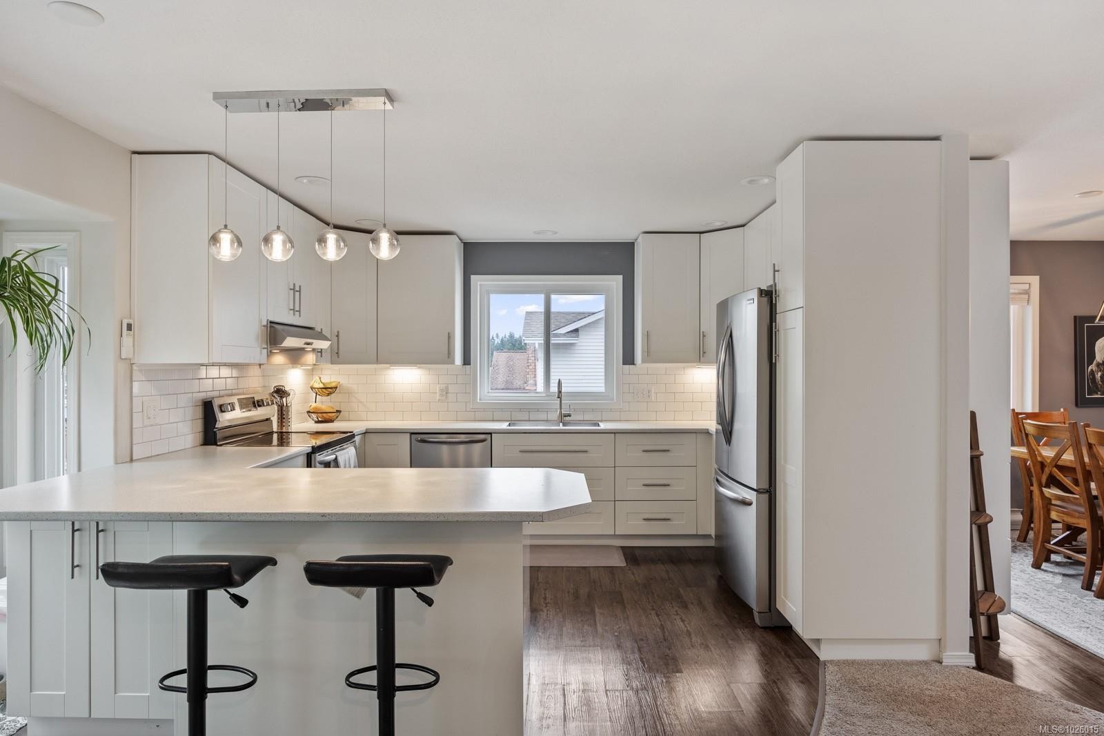 1354 Malahat Dr, Courtenay, BC