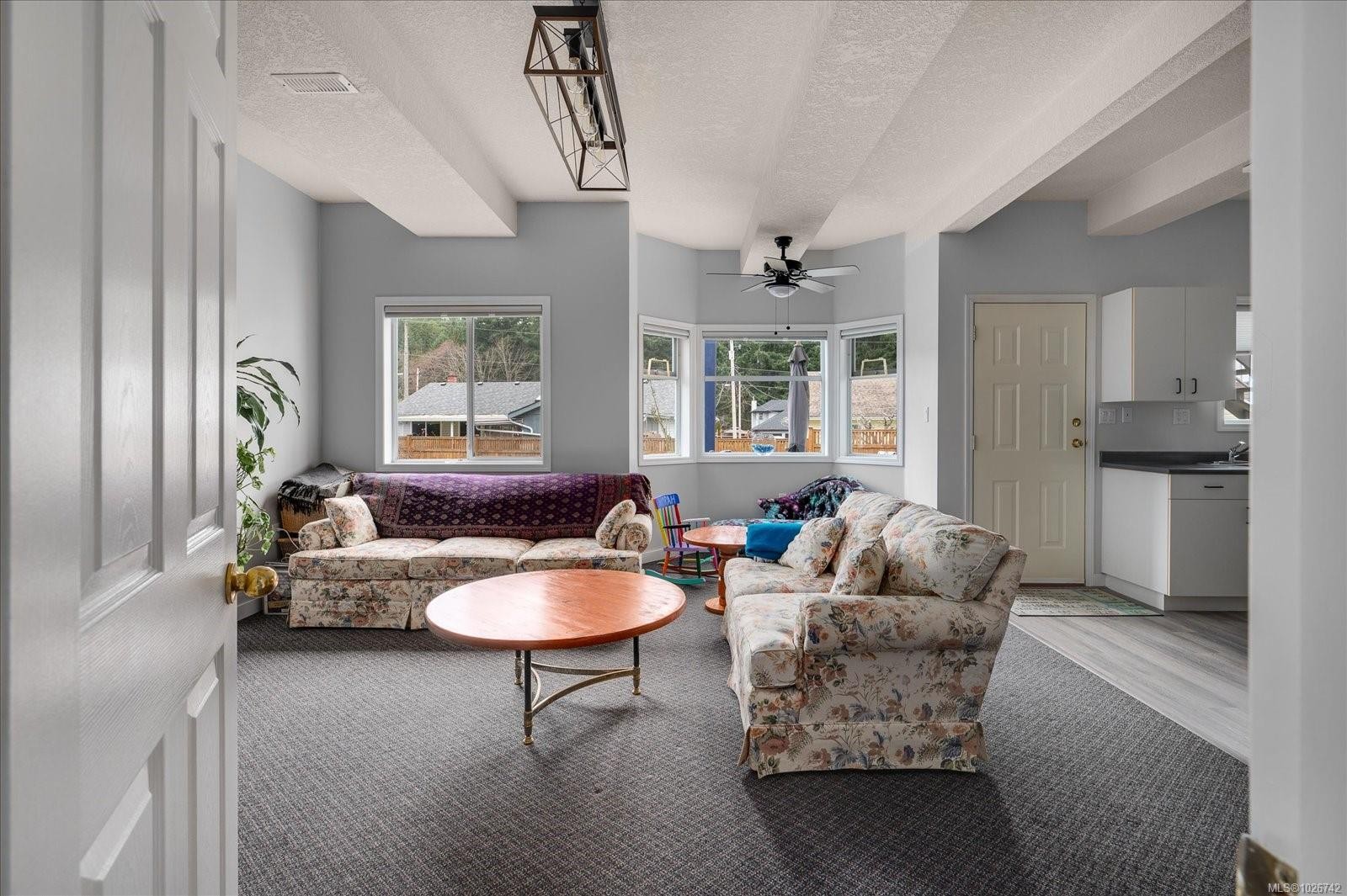 758 De Frane Crt, Ladysmith, BC